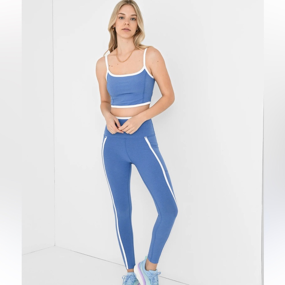 beyond yoga Spacedye New Moves Crop tank n leg in Sky Blue Heather & Cloud White